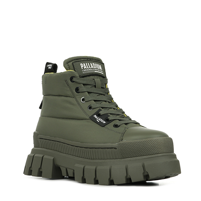 Revolt Boot Overcush